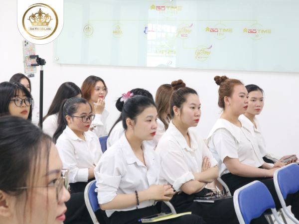 Buổi đào tạo về “Tiêu chí lựa chọn sản phẩm kinh doanh”